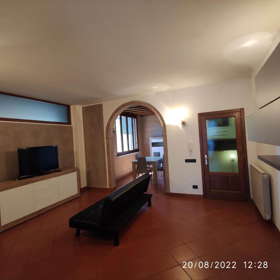 M & M Pinzi Suite Apartment Montepulciano Stazione Dış mekan fotoğraf